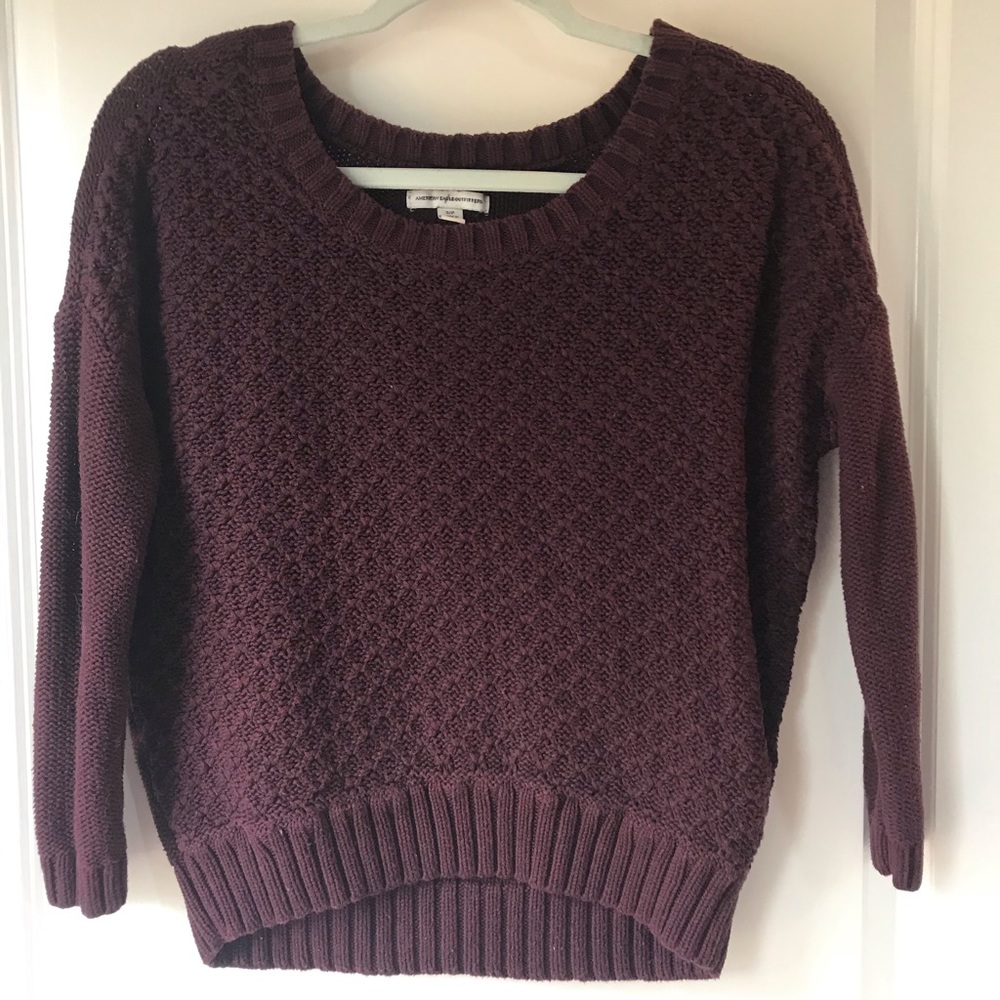 Maroon sweater